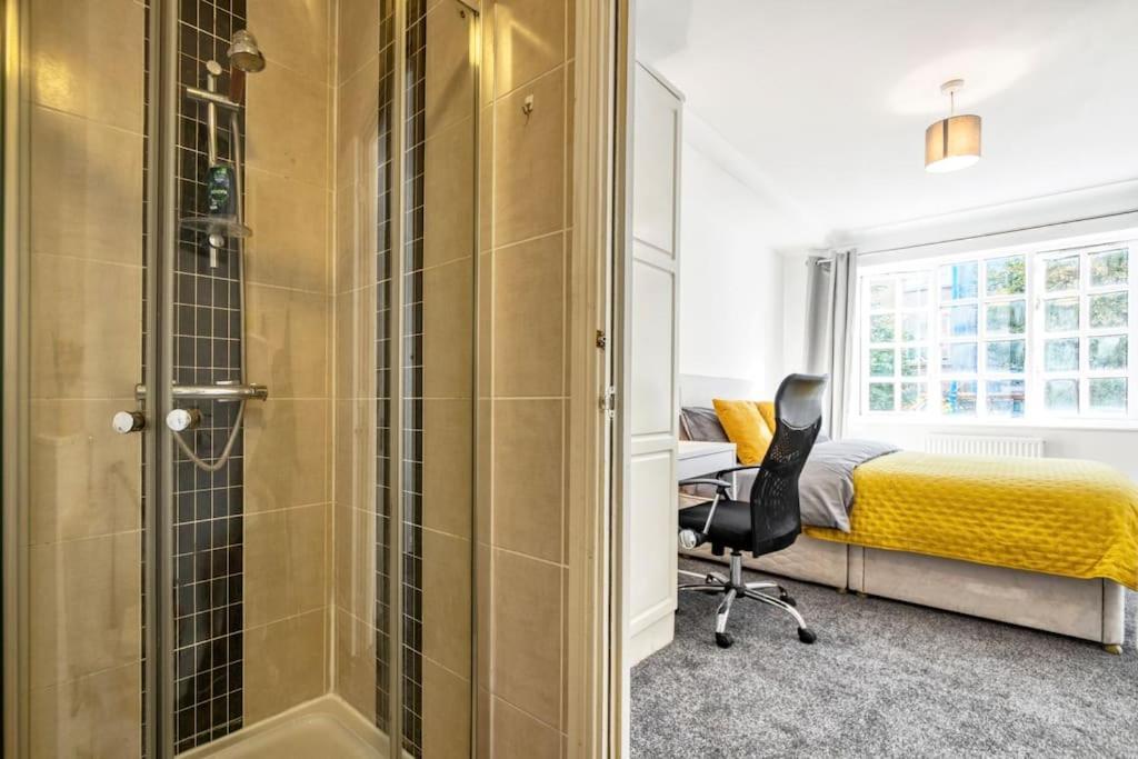 Very Tower Bridge - 2 Bdr - 2 Bath Apartament