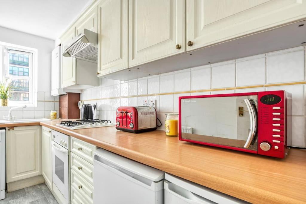 Very Tower Bridge - 2 Bdr - 2 Bath Londra